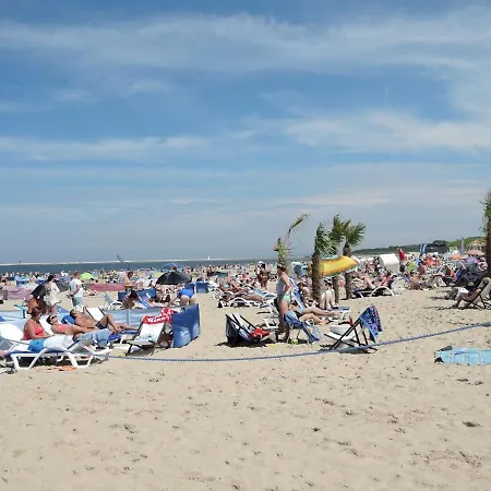 House With A Private Swimming Pool And Sauna In Świnoujście